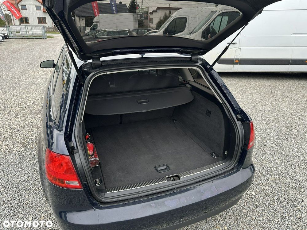 Audi A4 Avant - 12