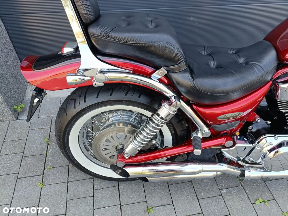Suzuki Intruder - 9