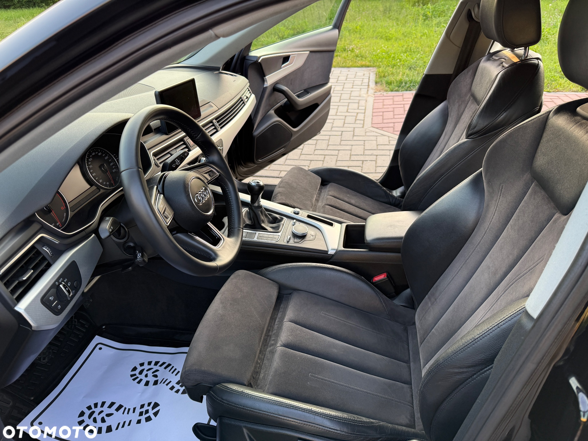 Audi A4 Avant 2.0 TDI DPF S line Sportpaket - 16