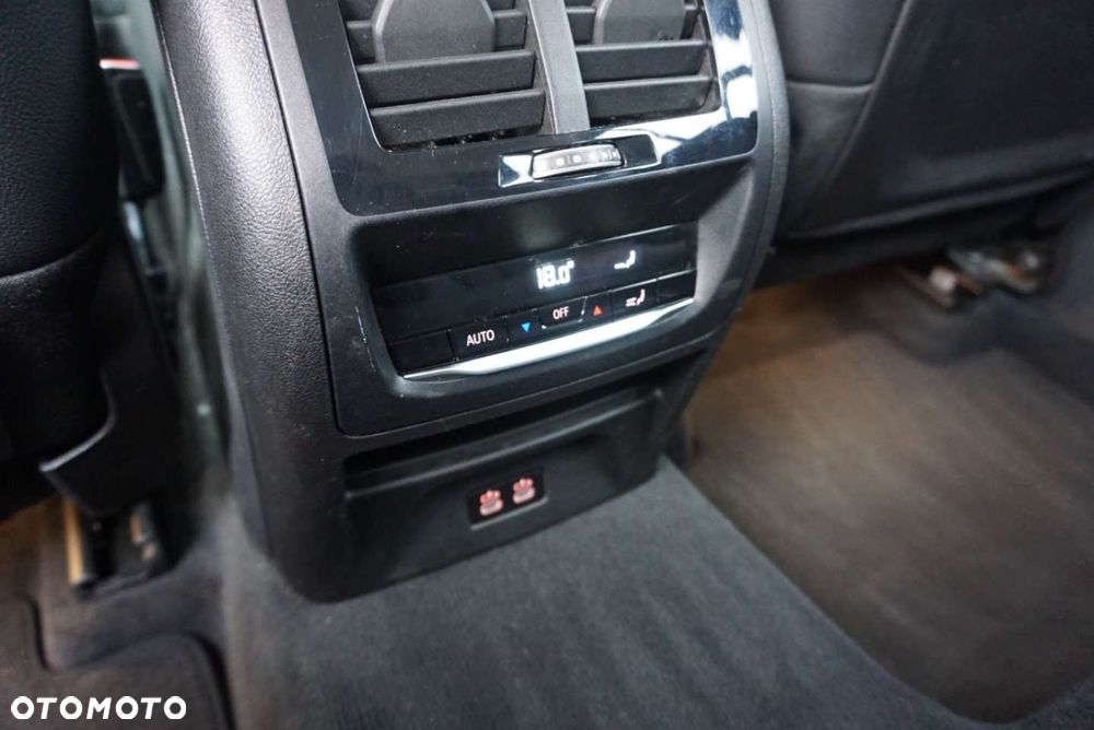BMW X4 - 15
