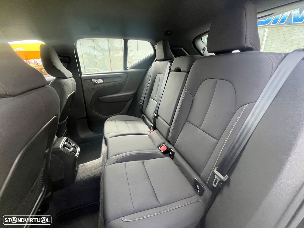 Volvo XC 40 Recharge 69 kWh Single Motor Plus - 53