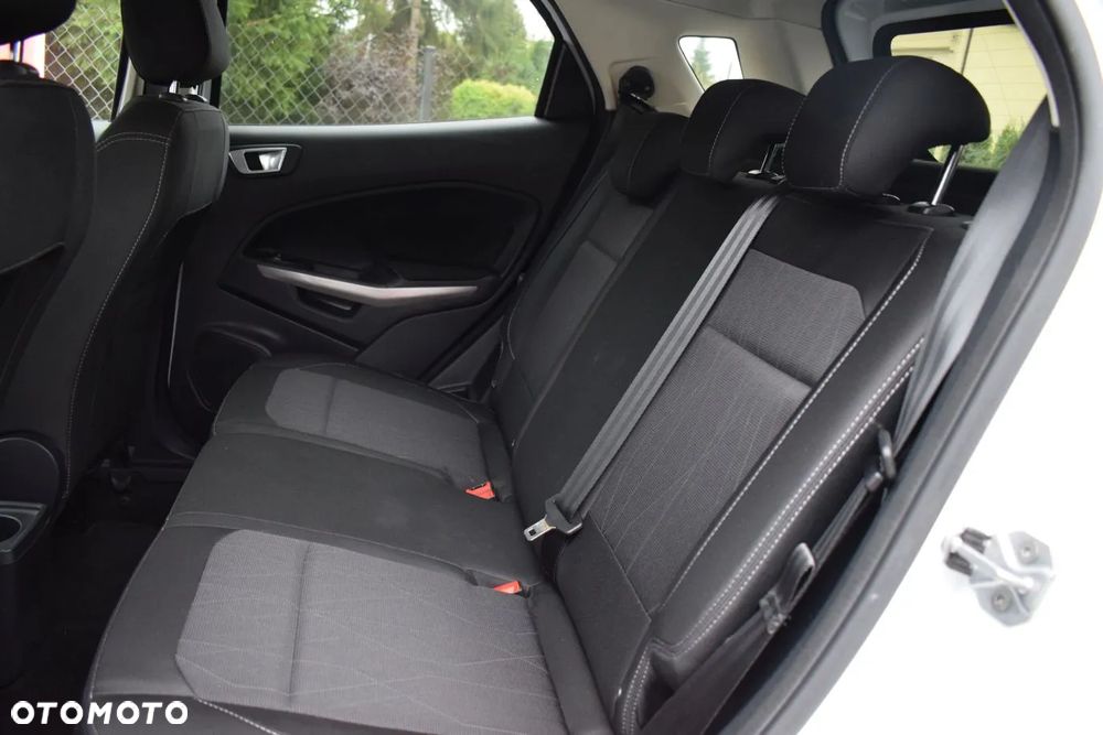 Ford EcoSport - 10