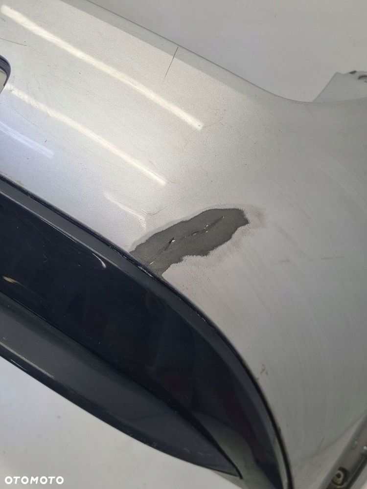 toyota corolla e21 kombi zderzak tył tylny bez pdc - 8