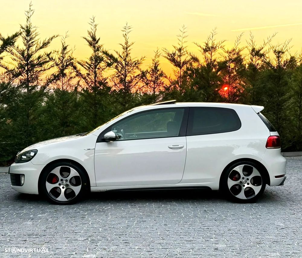 VW Golf 2.0 GTi - 5