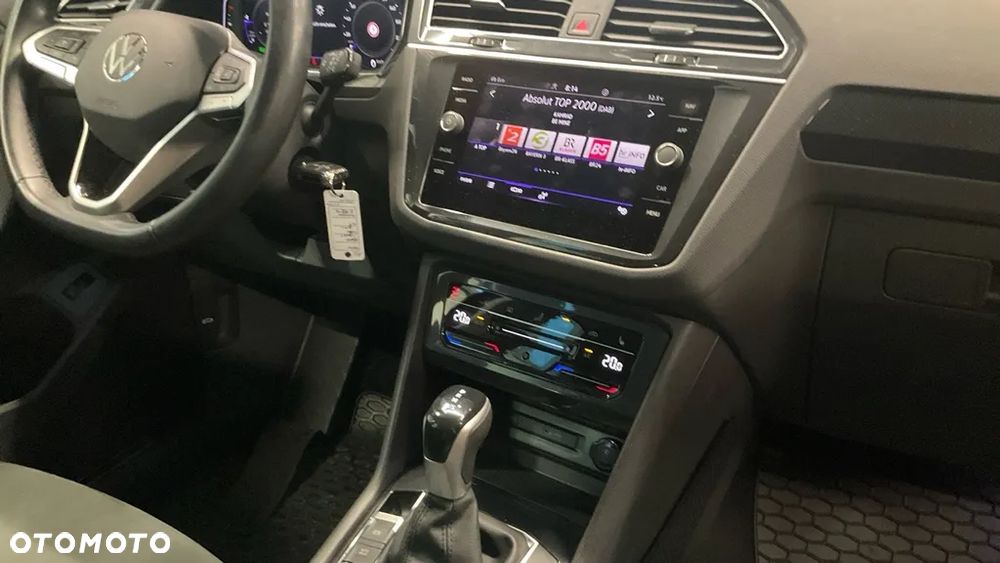 Volkswagen Tiguan 2.0 TDI SCR 4Mot Elegance DSG - 10