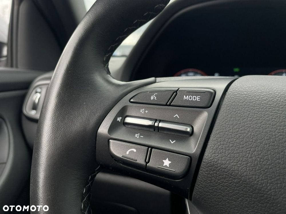 Hyundai i30 - 23