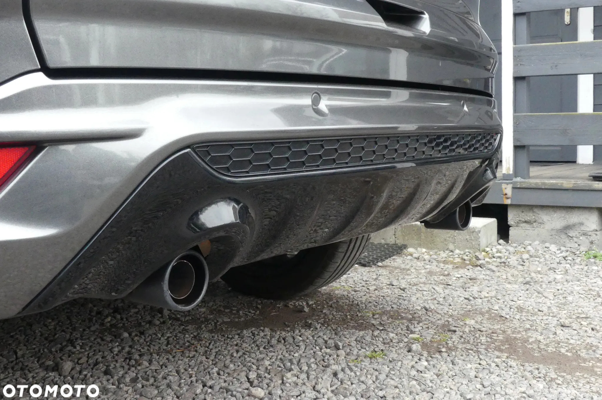 Ford Kuga 2.0 TDCi FWD ST-Line - 25