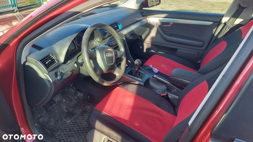 Audi A4 Avant 2.0 TDI - 7