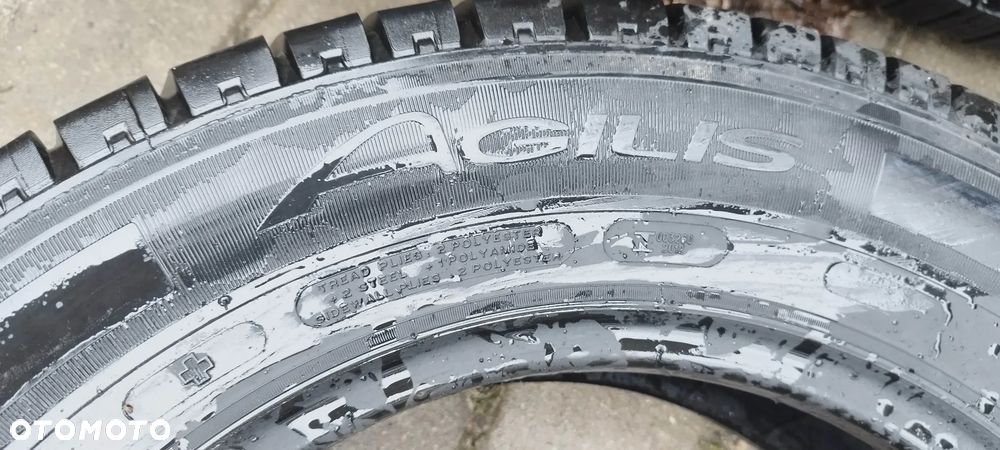 215/65/16c michelin agilis - 3