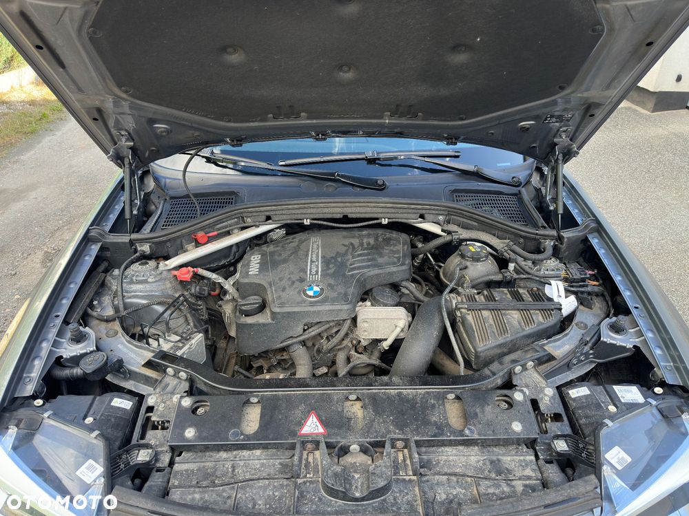 BMW X3 xDrive28i xLine - 17
