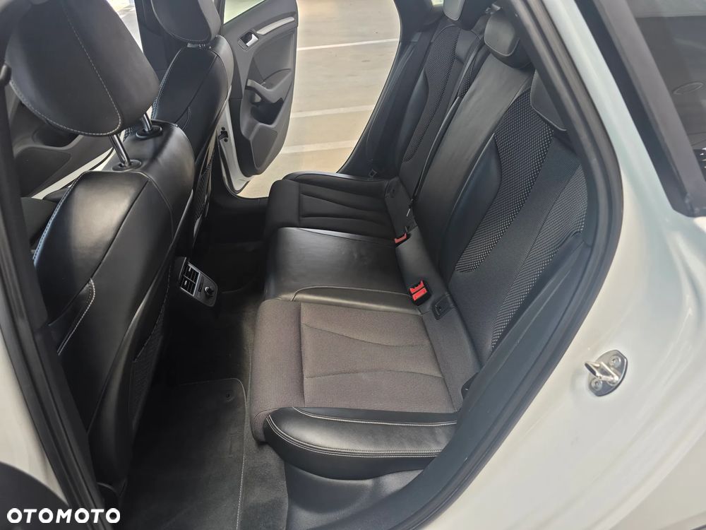 Audi A3 Sportback 1.4 TFSI cylinder on demand ultra S t S line Sportpaket - 21
