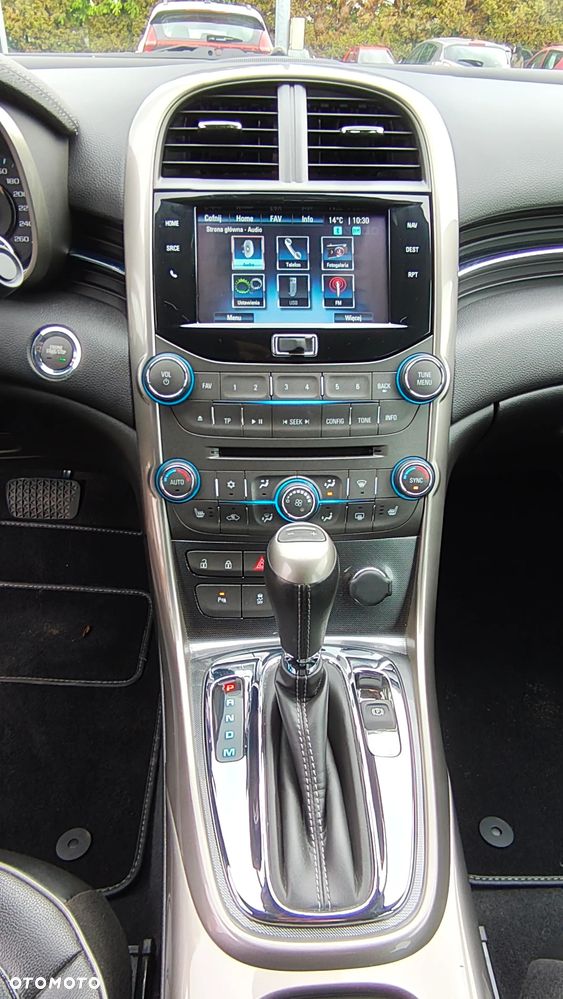 Chevrolet Malibu 2.4 AT LTZ - 23