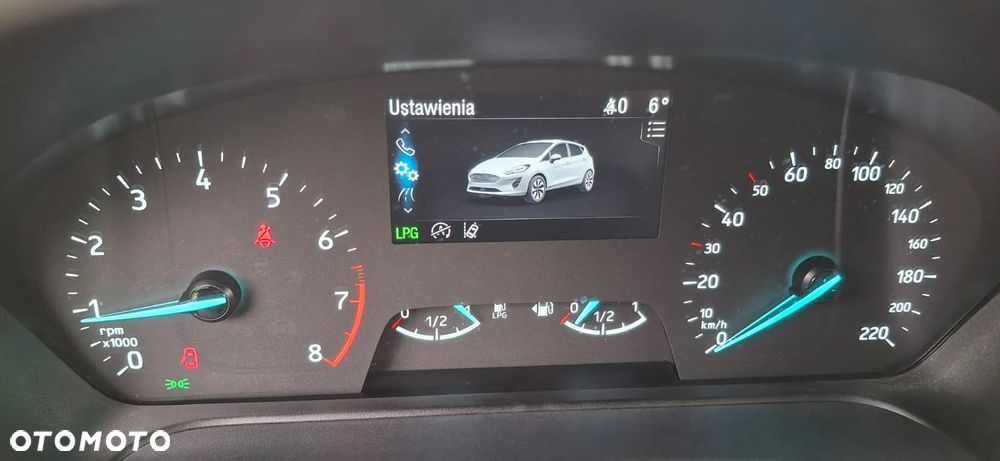 Ford Fiesta - 23