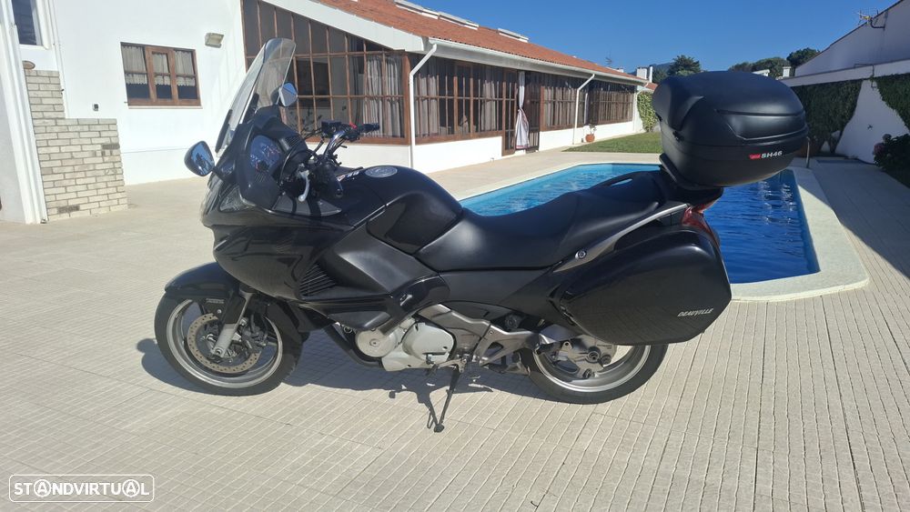 Honda NT NT700VA - 4