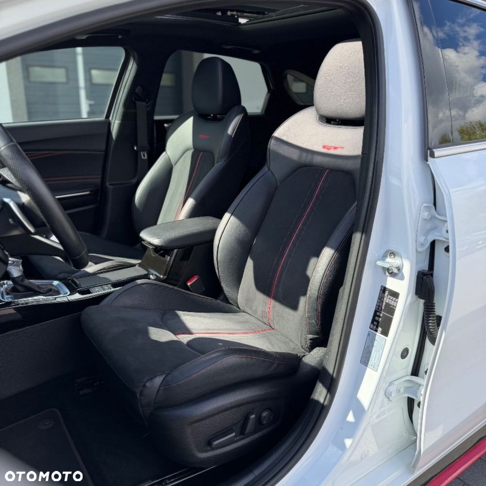 Kia ProCeed 1.6 T-GDI GT DCT - 18