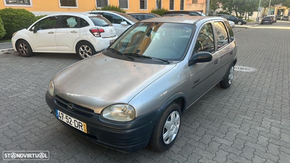 Opel Corsa 1.2 Swing - 2