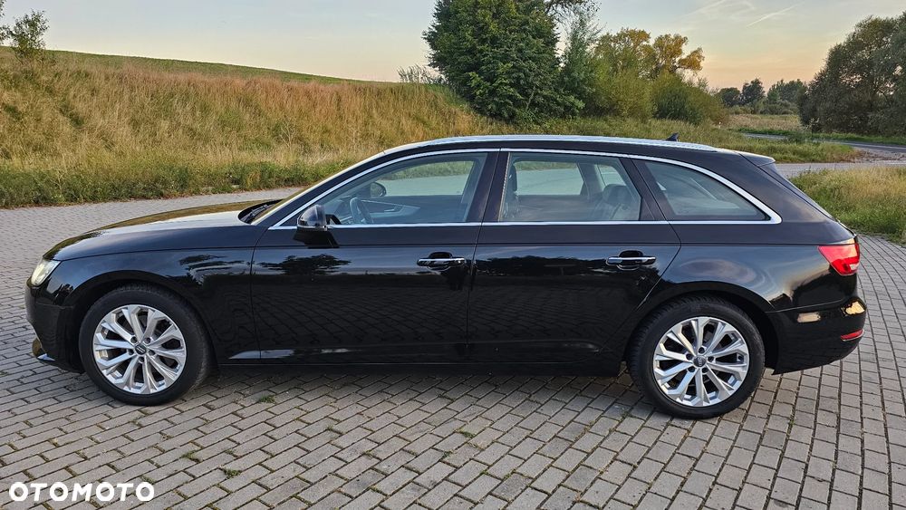 Audi A4 Avant 2.0 TDI ultra S tronic - 30