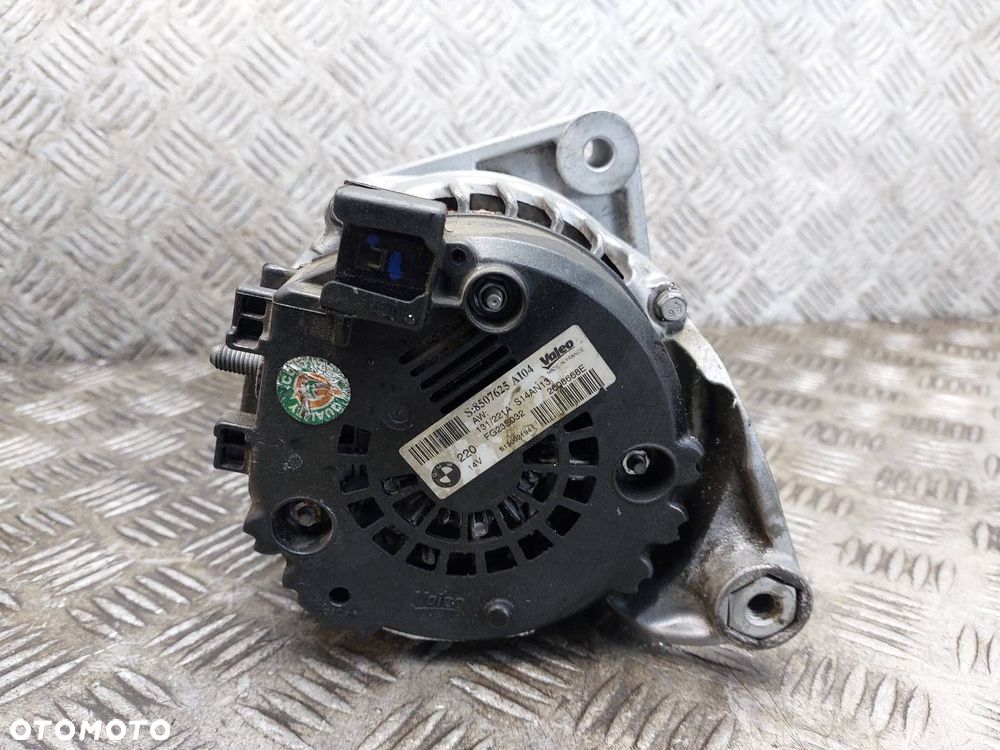 ALTERNATOR BMW F11 520d 2.0 D N47 8507625 - 5