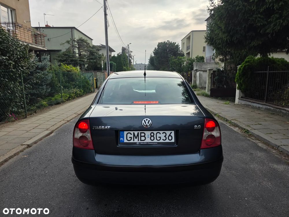 Volkswagen Passat - 7