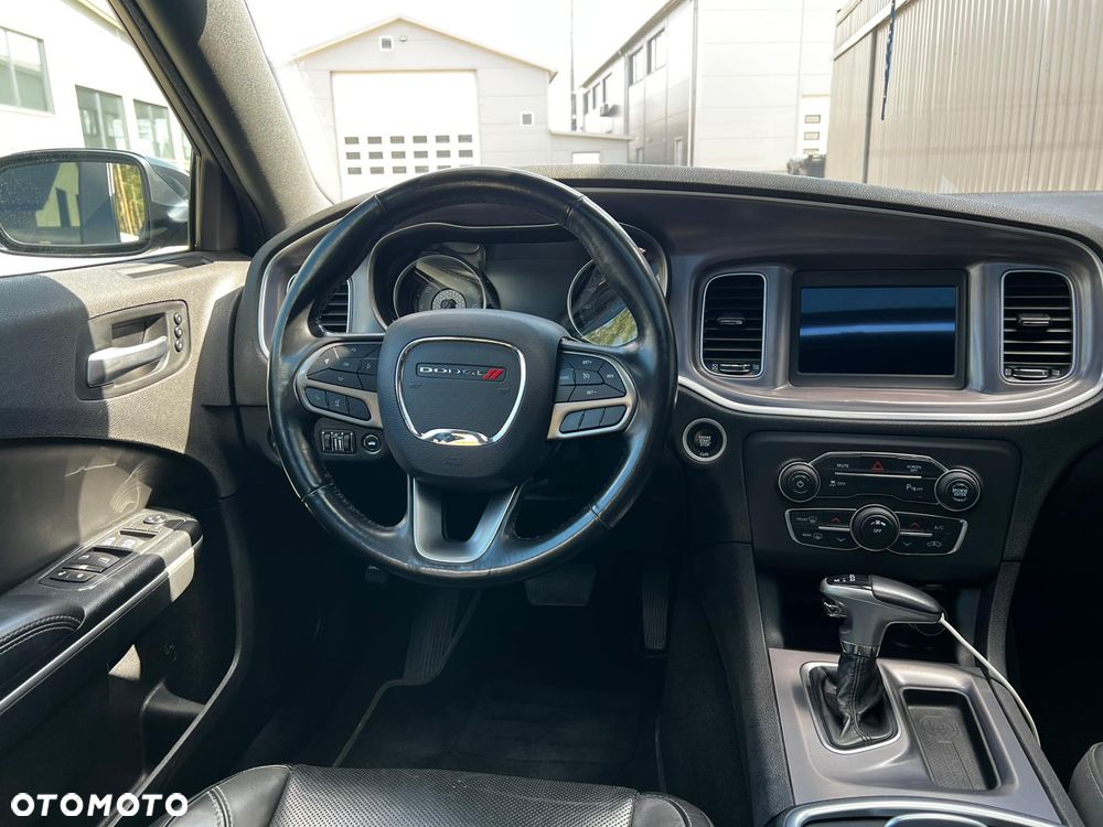 Dodge Charger 3.6 GT - 9
