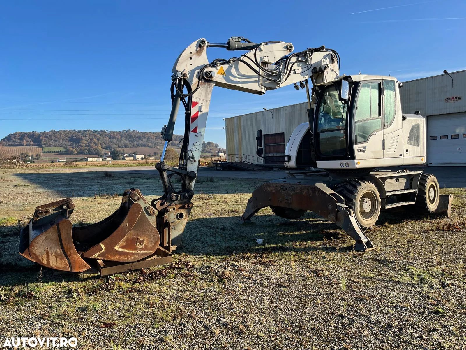 Liebherr A 914 Excavator pe roți - 1