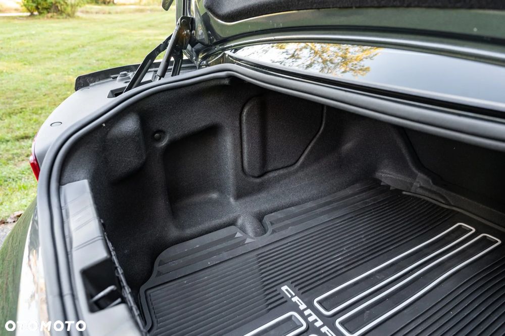 Chevrolet Camaro - 31