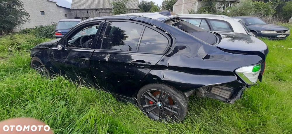 BMW Seria 3 316d - 11