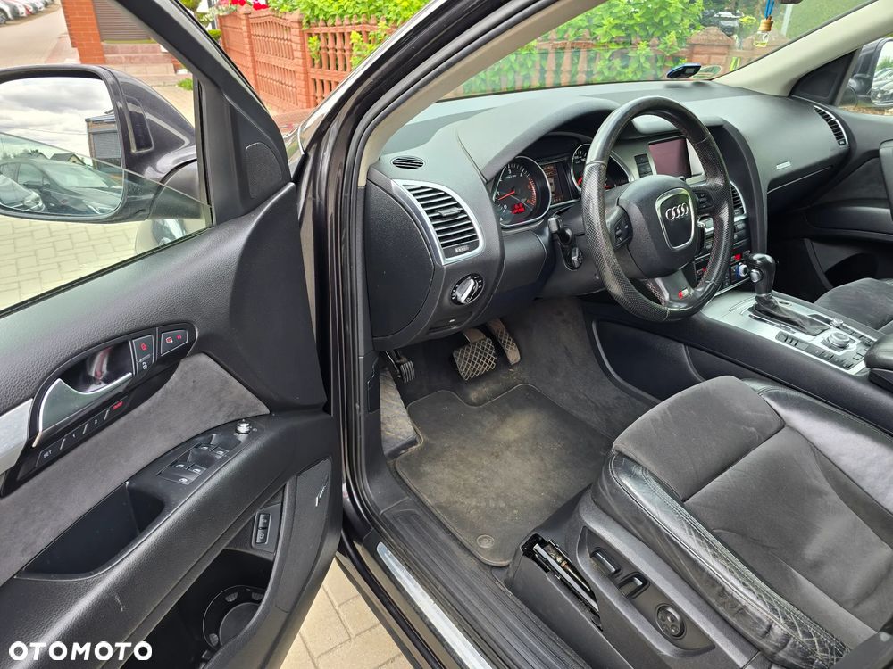 Audi Q7 - 8