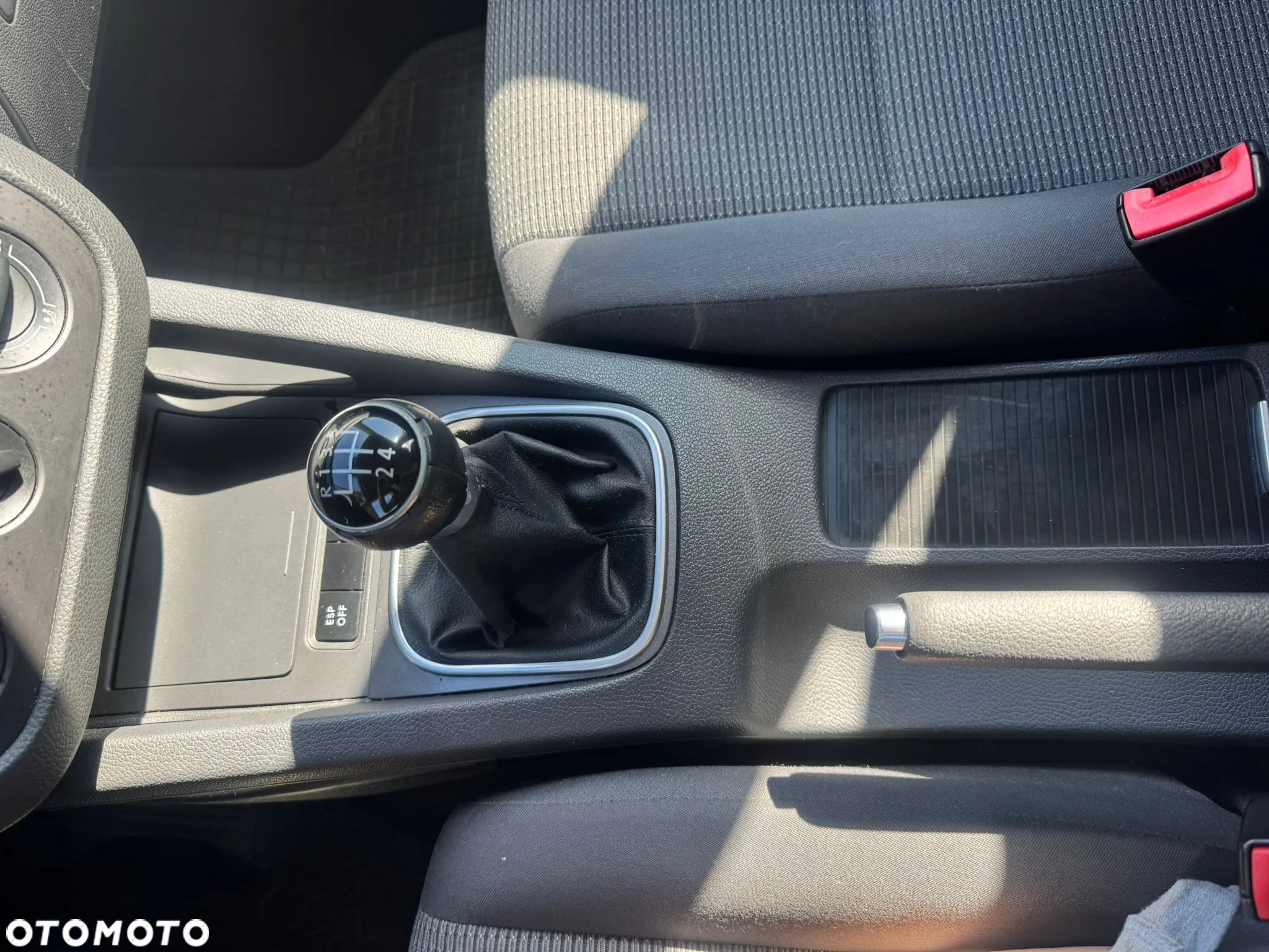 Volkswagen Jetta - 9