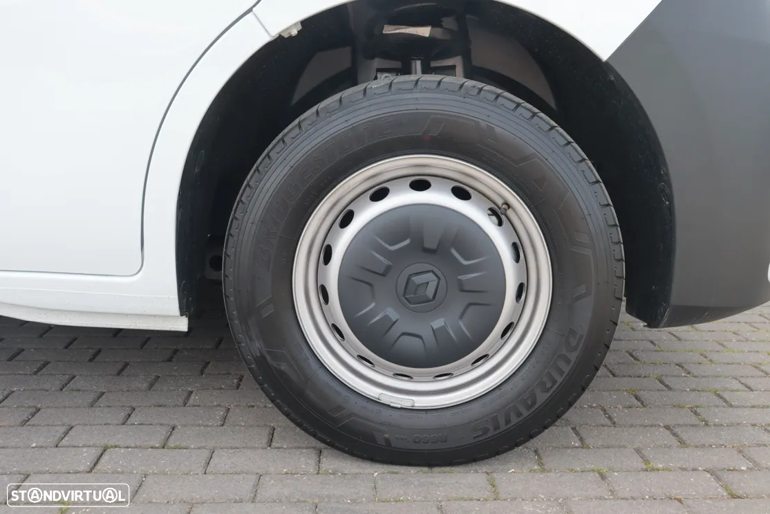 Renault Master L3 Tração RS 3,5t - 7 Lugares - 6