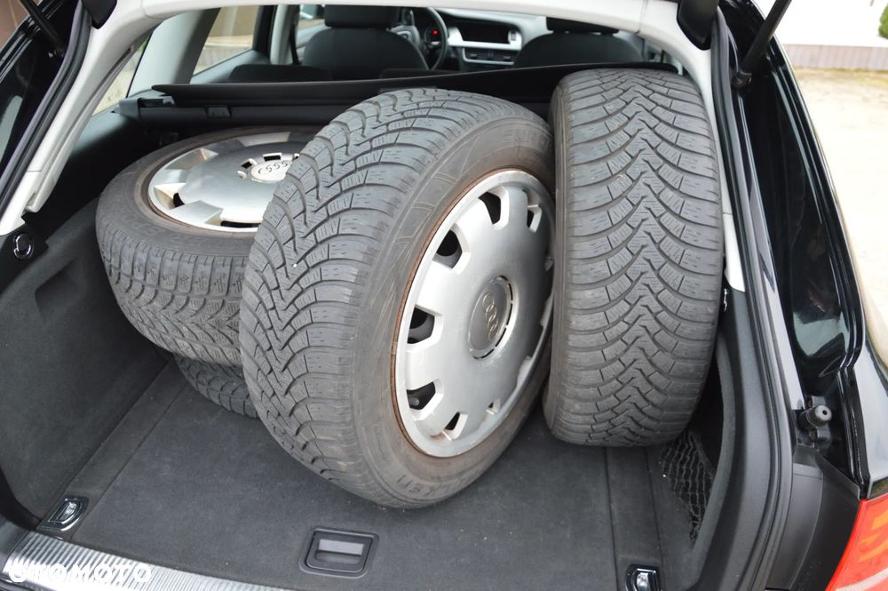 Audi A4 Avant 2.0 TDI Limited Edition - 27