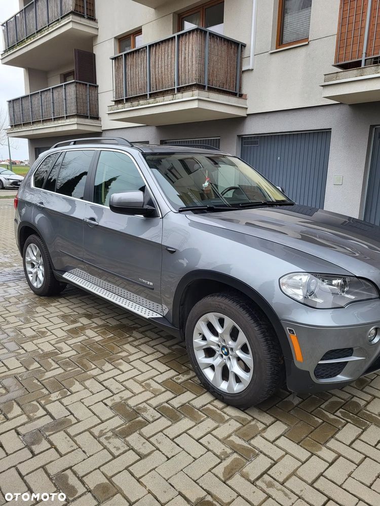 BMW X5 xDrive35i - 12
