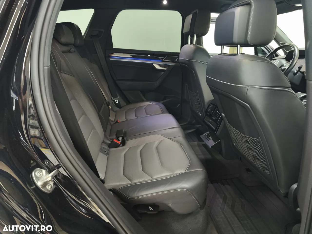 Volkswagen Touareg 3.0 V6 TDI 4Motion DPF Automatik R-Line - 20