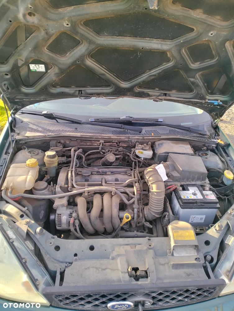 Ford Focus 1.6 Comfort - 10