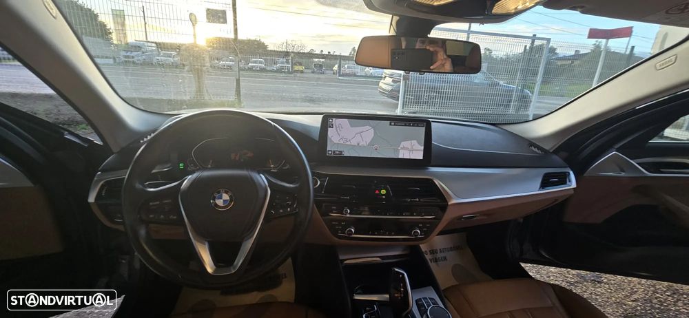 BMW 520 d Line Luxury Auto - 28