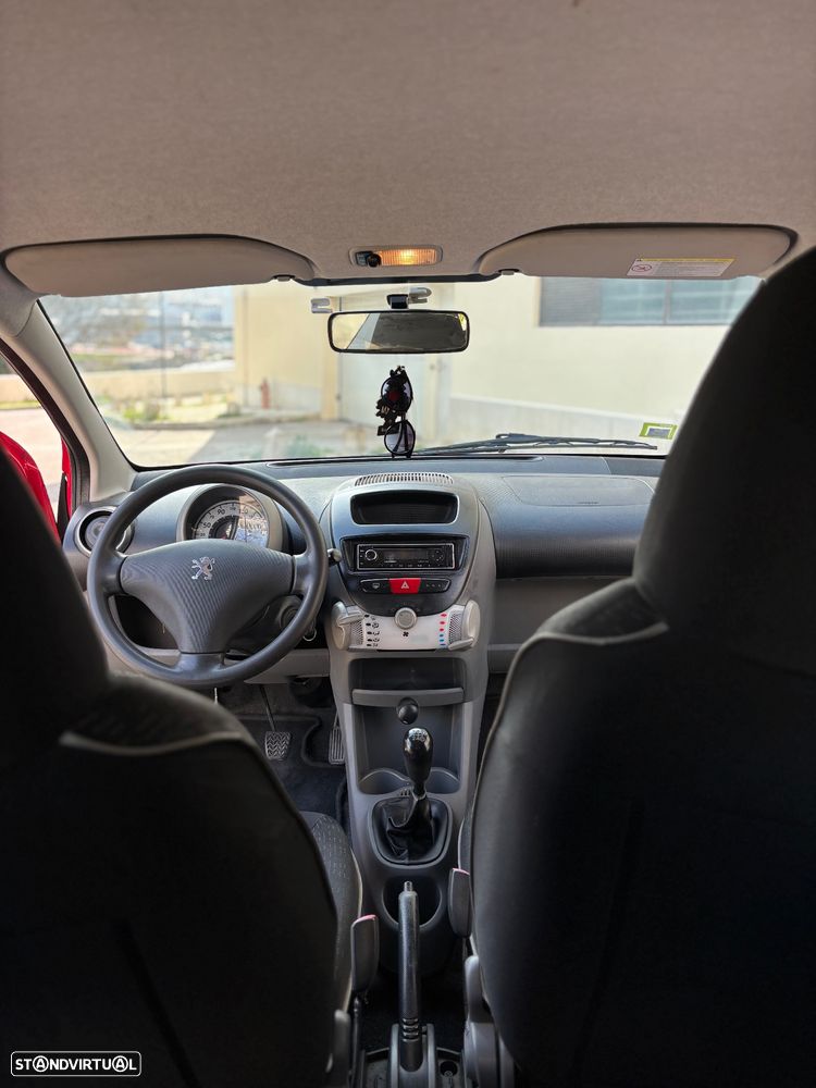 Peugeot 107 1.0 Urban Style - 8