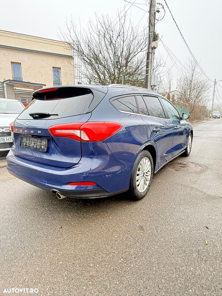Ford Focus 1.5 EcoBlue Titanium Business - 4