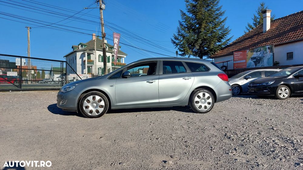 Opel Astra 1.7 CDTI Caravan DPF (119g) Edition - 9