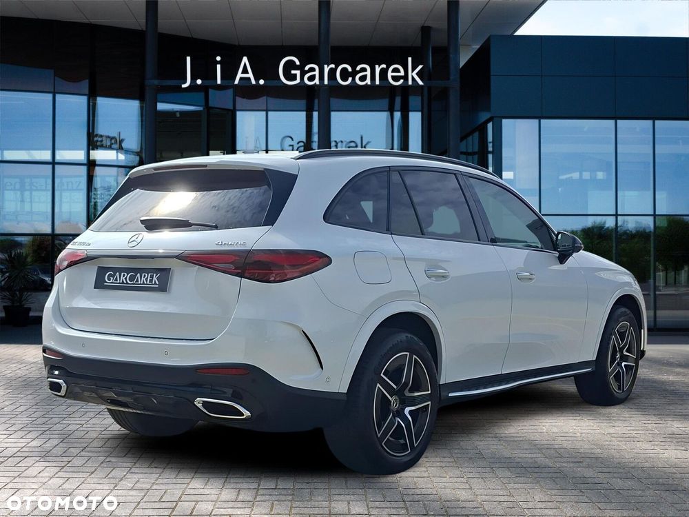 Mercedes-Benz GLC - 6