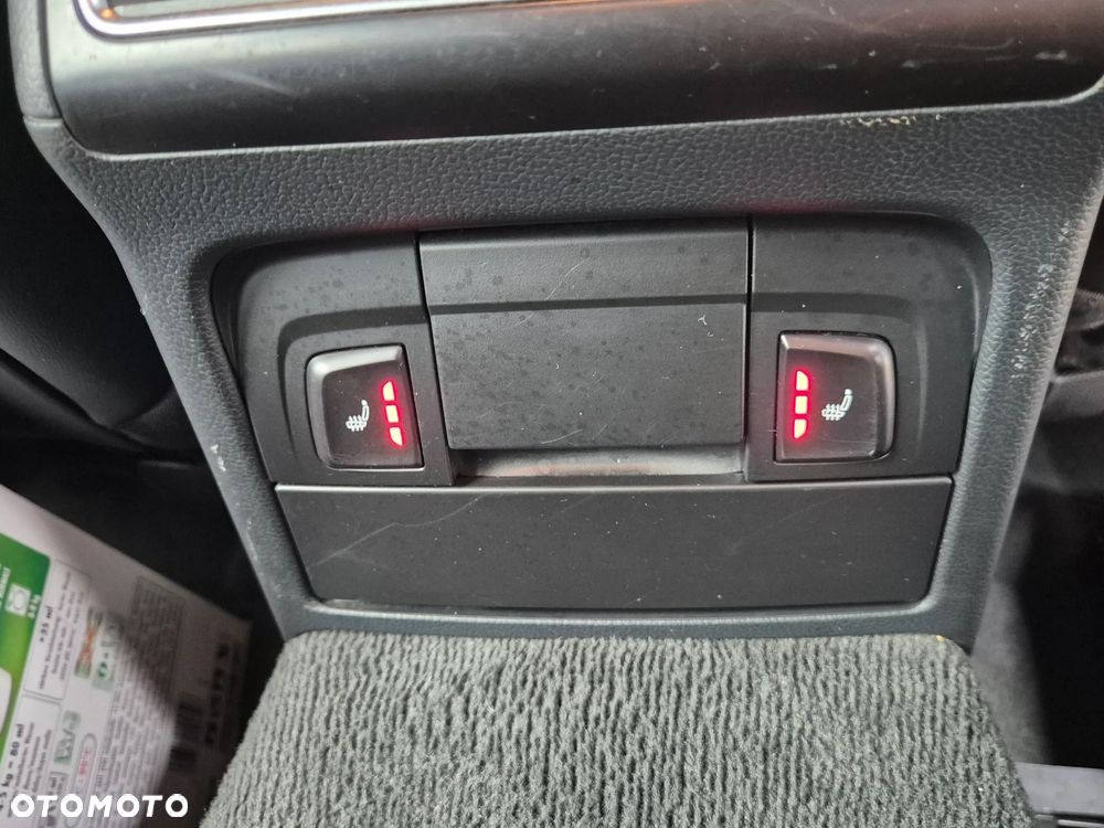 Audi A4 Avant 2.0 TDI ultra S tronic sport - 15