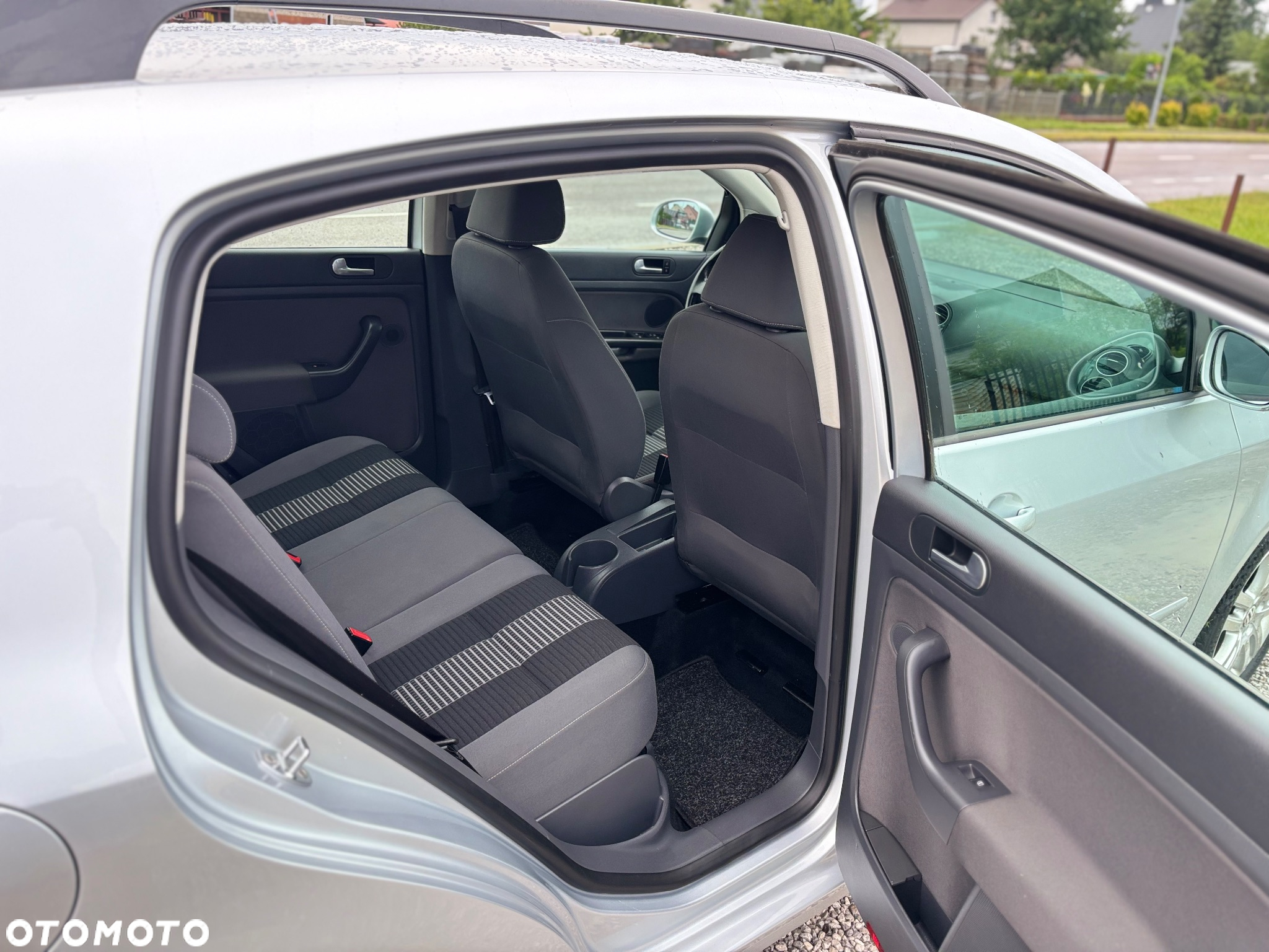 Volkswagen Golf Plus - 11