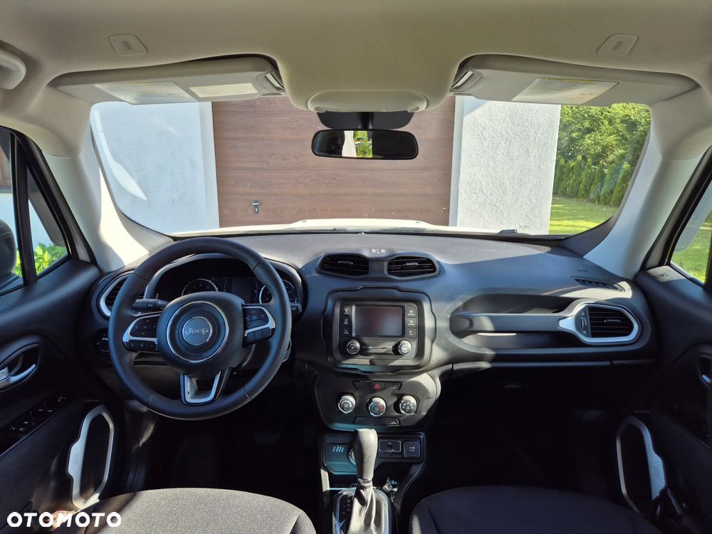 Jeep Renegade - 11