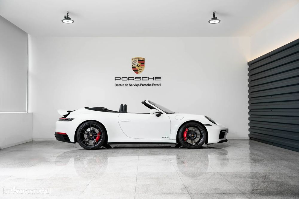 Porsche 911 (992) Carrera 4 GTS PDK - 7