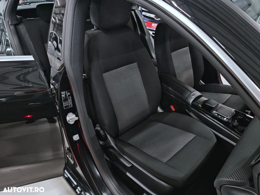 Mercedes-Benz CLA 200 d 8G-DCT - 11