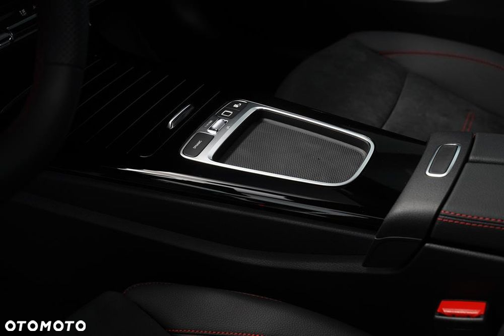 Mercedes-Benz CLA 200 mHEV AMG Line 7G-DCT - 21