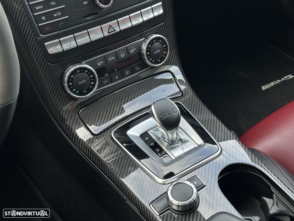 Mercedes-Benz SLC 43 AMG 9G-TRONIC RedArt Edition - 28