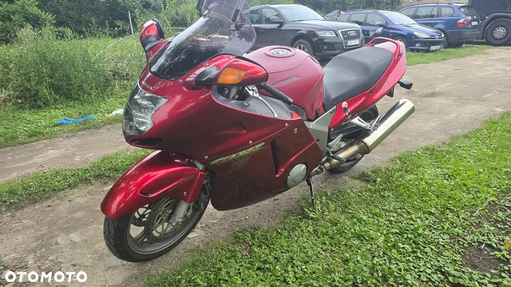 Honda CBR - 3