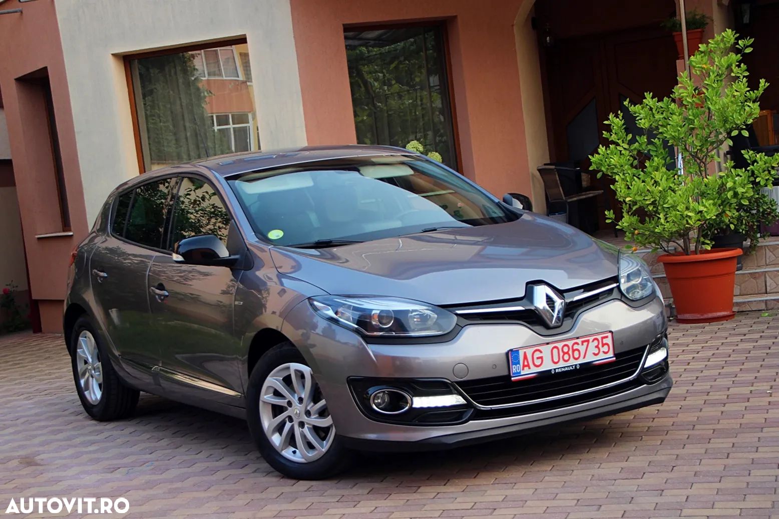 Renault Megane ENERGY dCi 110 Start & Stop Bose Edition - 1