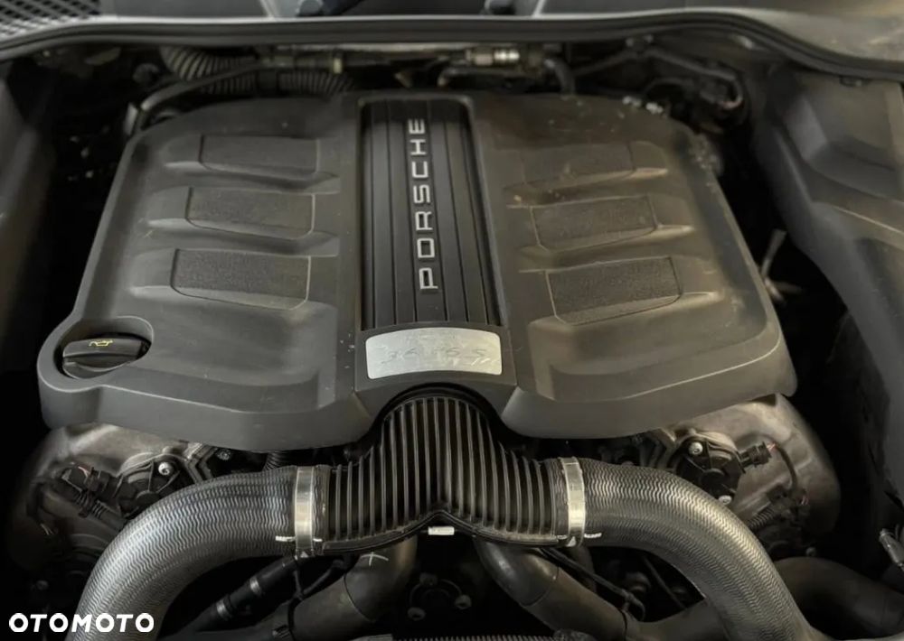 Porsche Cayenne GTS Tiptronic S - 10