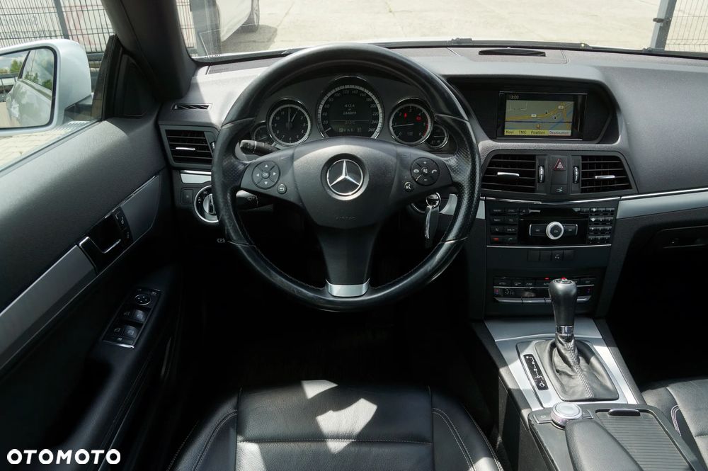 Mercedes-Benz Klasa E 220 CDI DPF BlueEFFICIENCY Automatik Avantgarde - 12